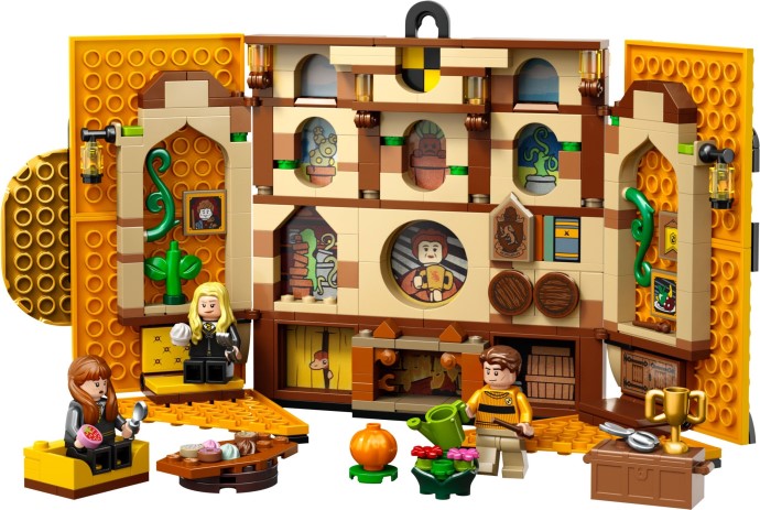 LEGO 76412 Лего 76412 Hufflepuff House Banner Лего 76412 Hufflepuff House Banner купить в Москве и с доставкой по всей России за 5716.00 руб